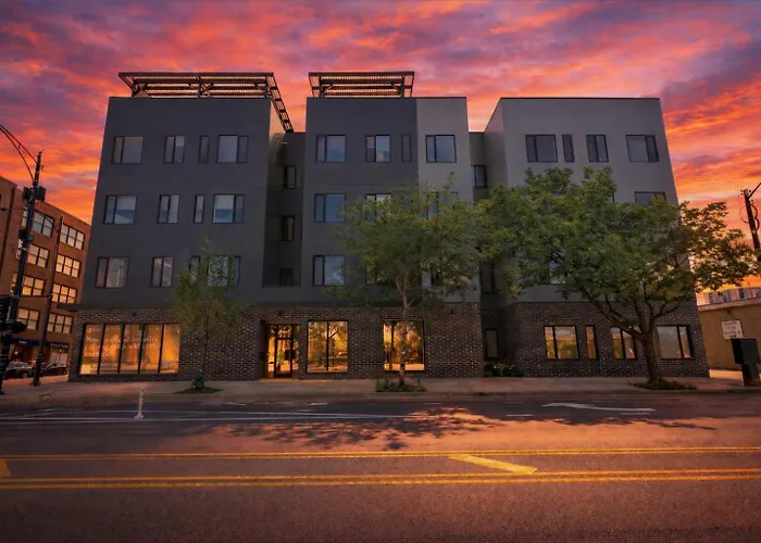 4br South Loop With Rooftop And Gym Near Mccormick Place Апартаменты *